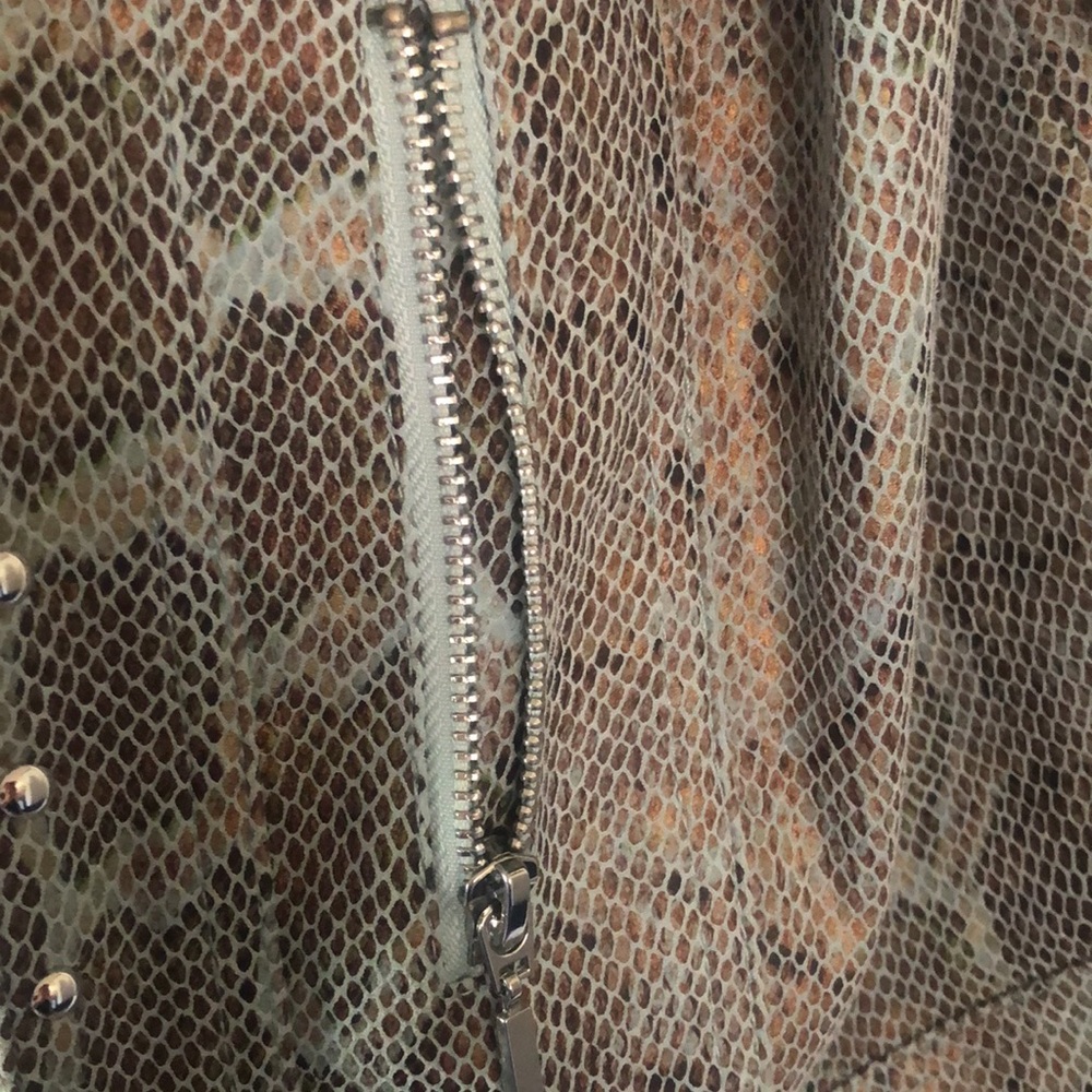 Stylish Fall Classy Snake Print Jacket - image 7